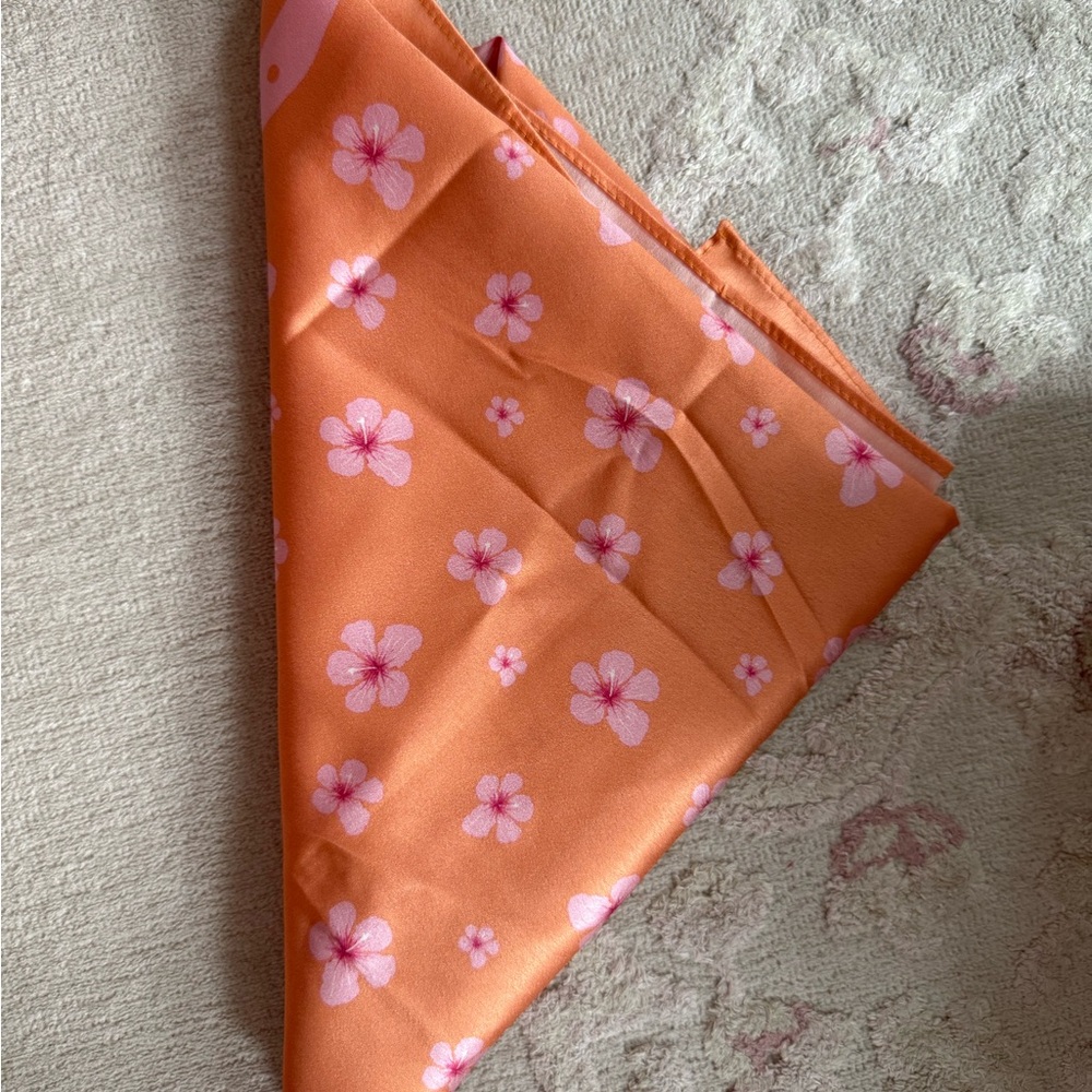 Dae Limited Edition Hibiscus Scarf (large bandanna)